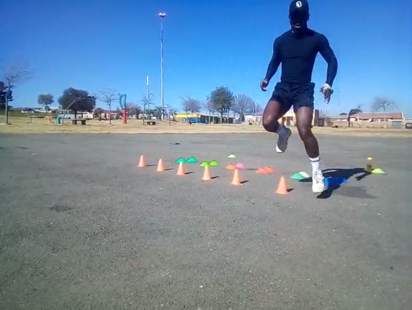 Tau Showing Us His Skills
